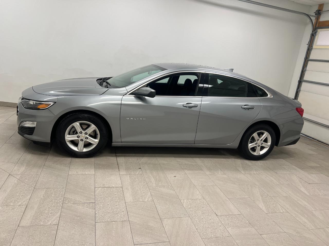 Used 2024 Chevrolet Malibu 1LT with VIN 1G1ZD5ST5RF148874 for sale in Kansas City