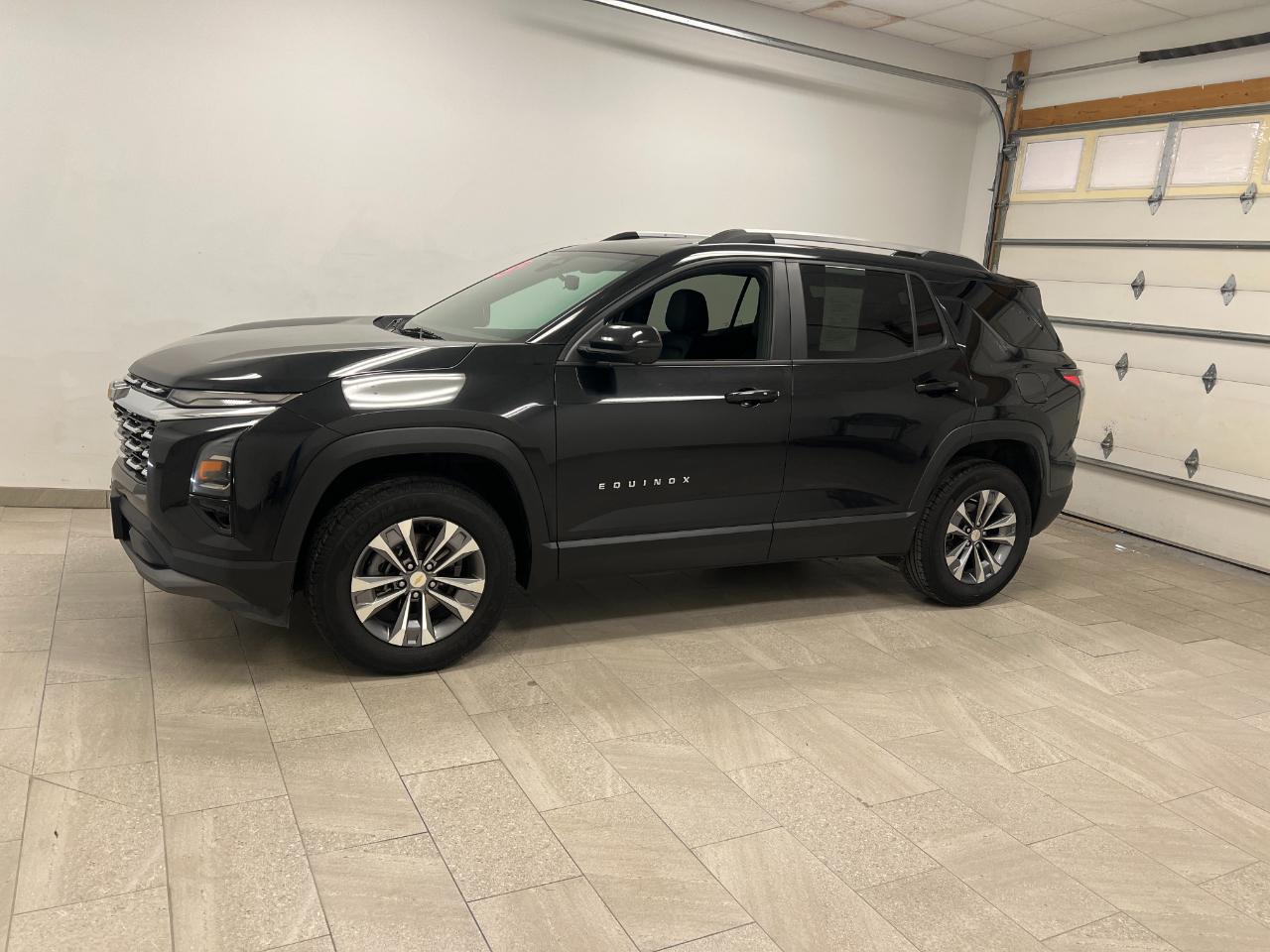 Used 2025 Chevrolet Equinox LT with VIN 3GNAXPEG8SL179108 for sale in Kansas City
