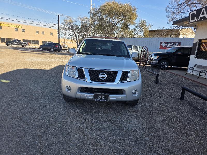 Nissan Pathfinder SE 2WD 2008