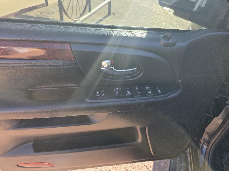 GMC Envoy XL Denali 2WD 2008