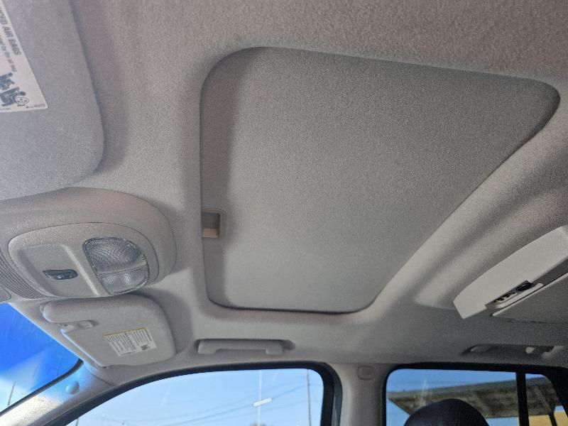 GMC Envoy XL Denali 2WD 2008