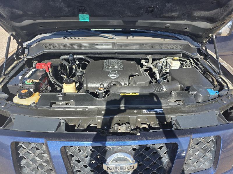 Nissan Armada SE 2WD 2010