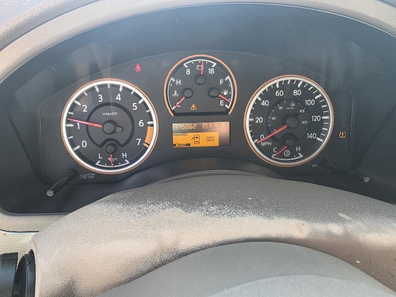 Nissan Armada SE 2WD 2010