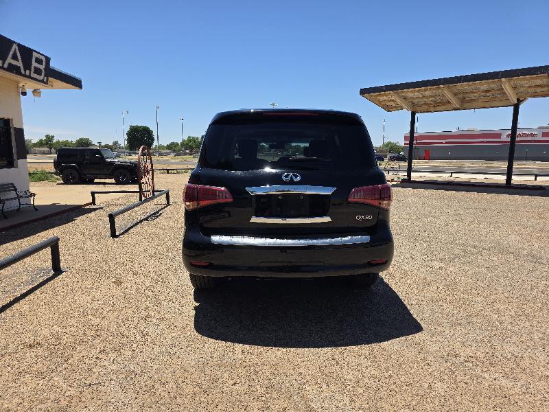 Infiniti QX80 4WD 2015