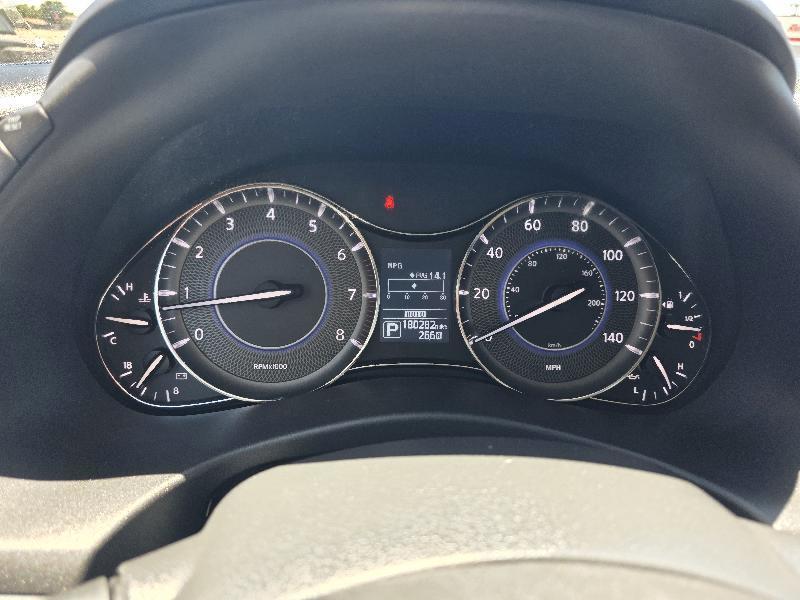 Infiniti QX80 4WD 2015