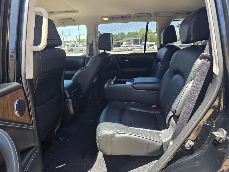 Infiniti QX80 4WD 2015