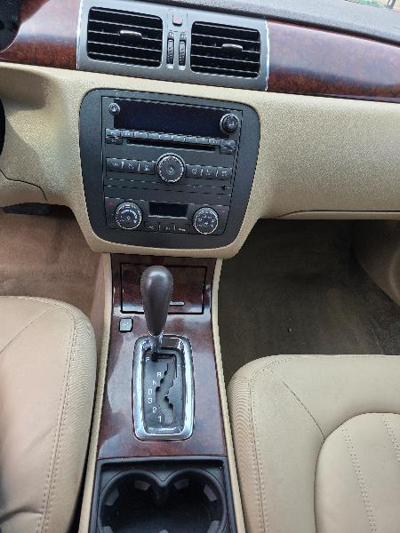 Buick Lucerne CXL Premium 2011