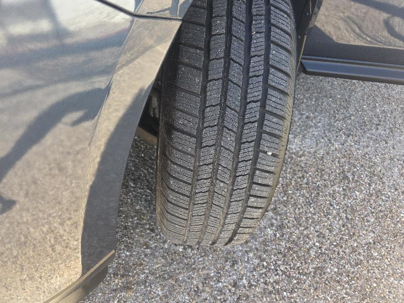 Nissan Pathfinder SV 2WD 2015