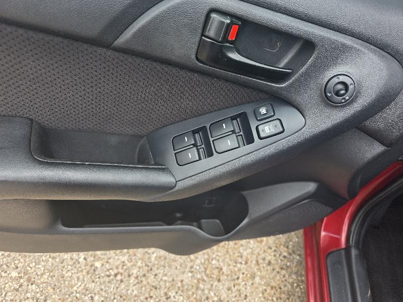 Kia Forte 5-Door EX 2011