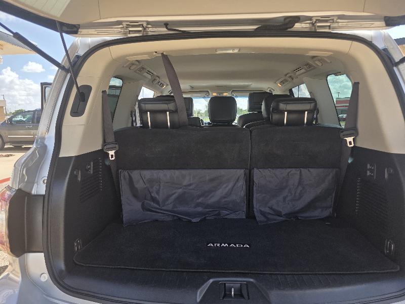 Nissan Armada Platinum 2WD 2017