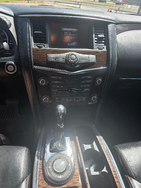 Nissan Armada Platinum 2WD 2017
