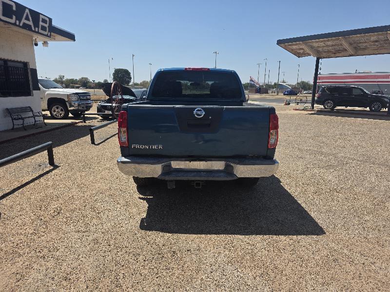 Nissan Frontier SE Crew Cab 4WD 2005