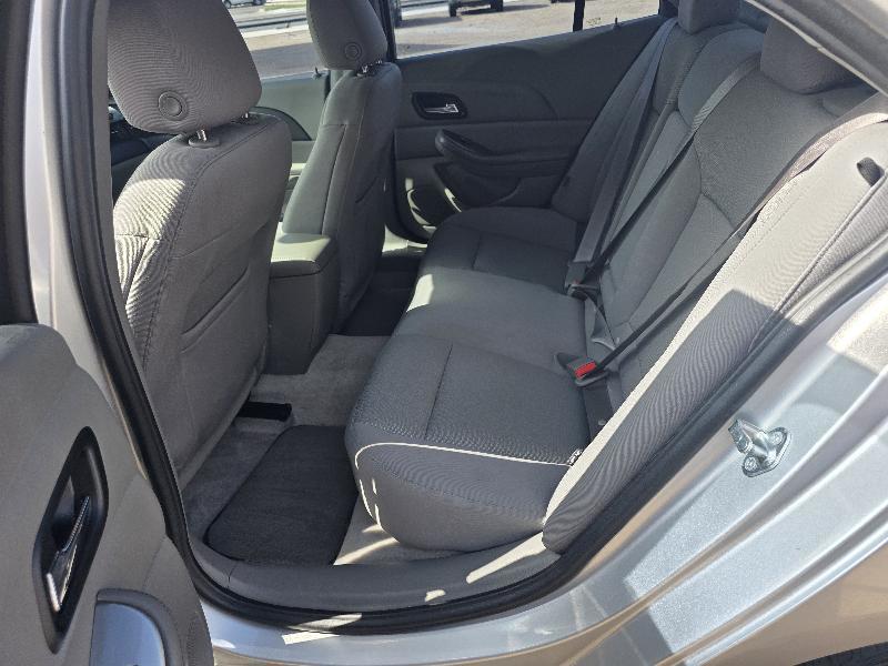 Chevrolet Malibu LS 2015