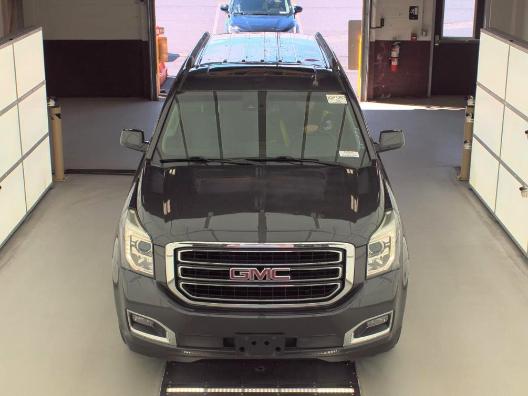 GMC Yukon XL SLT 1/2 Ton 4WD 2015