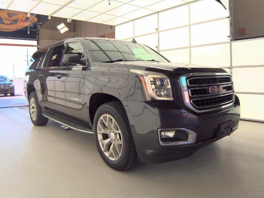 GMC Yukon XL SLT 1/2 Ton 4WD 2015