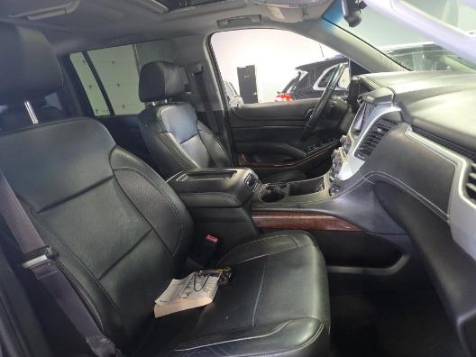 GMC Yukon XL SLT 1/2 Ton 4WD 2015