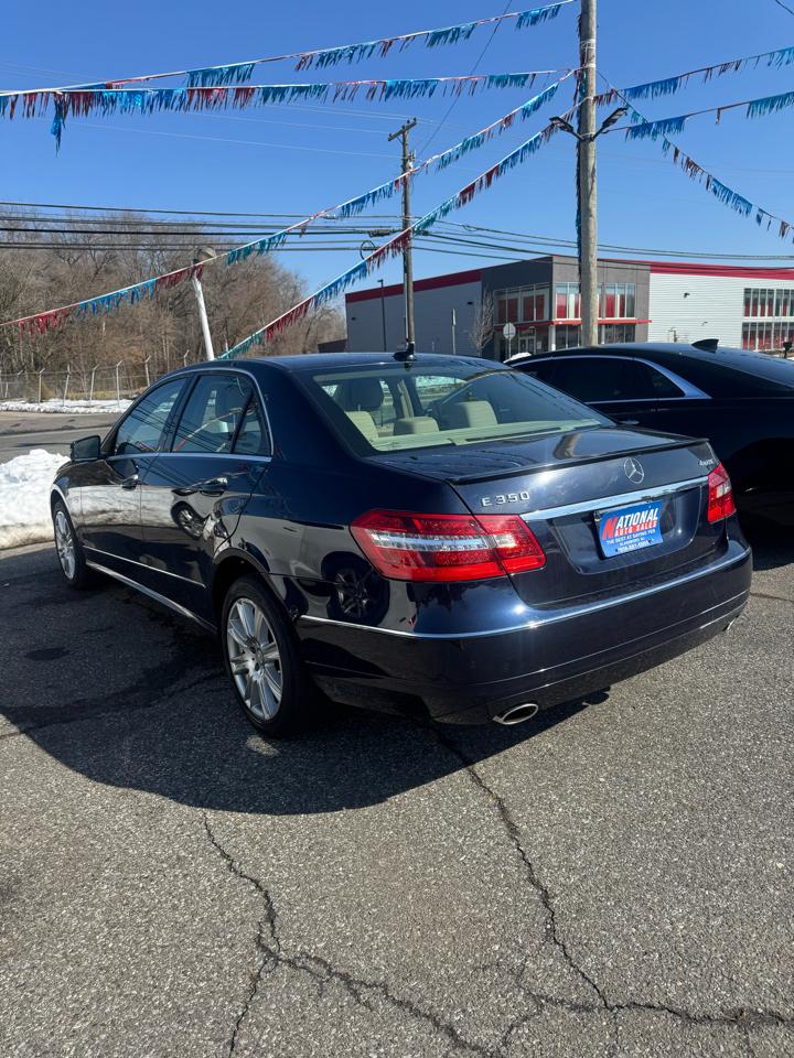 Mercedes-Benz E-Class E350 4MATIC Sedan 2012