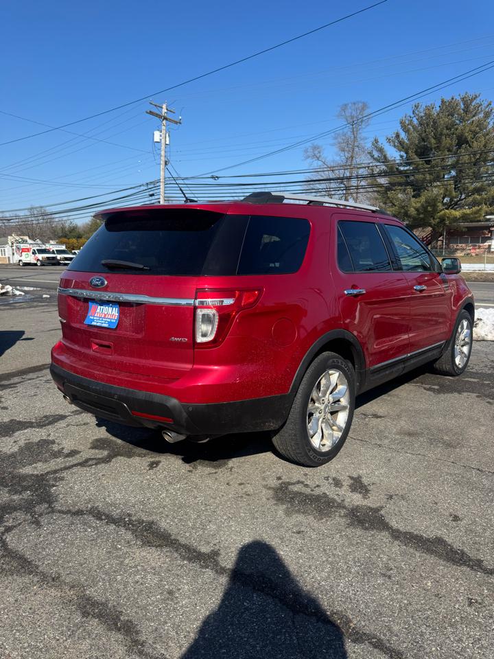 Ford Explorer Limited 4WD 2012