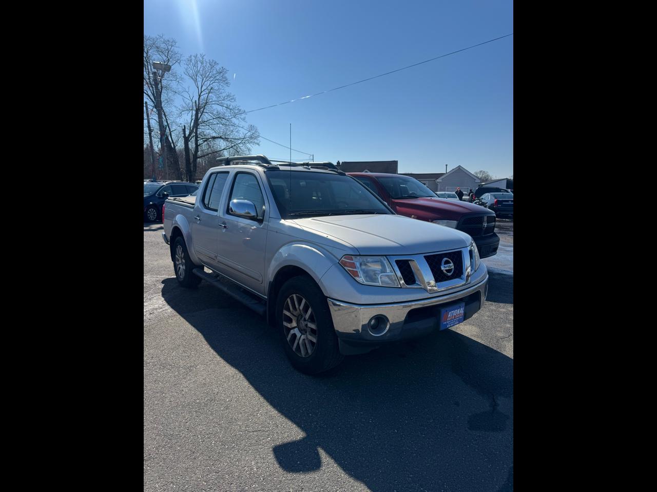 2010 Nissan Frontier LE Crew Cab 4WD