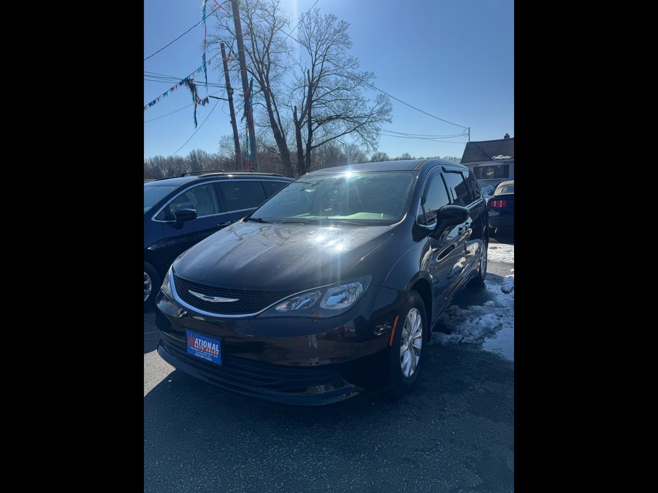 2017 Chrysler Pacifica Touring