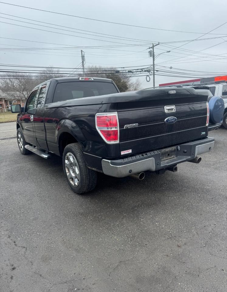 Ford F-150 XLT SuperCab 8-ft. Bed 2WD 2010