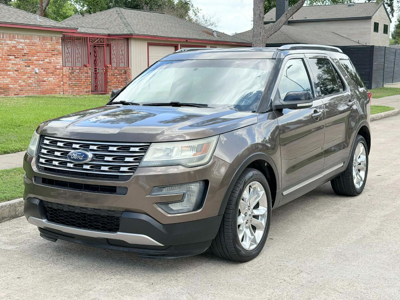 2016 Ford Explorer XLT FWD