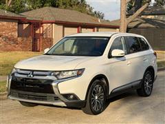 2016 Mitsubishi Outlander  2016 Mitsubishi Outlander