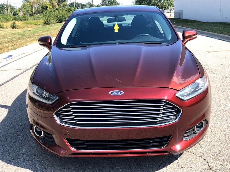Ford Fusion 4dr Sdn I4 SE 2016 Ford Fusion 4dr Sdn I4 SE 2016