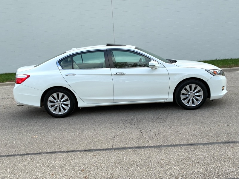 Honda Accord EX-L Sedan AT with Navigation 2014 Honda Accord EX-L Sedan AT with Navigation 2014
