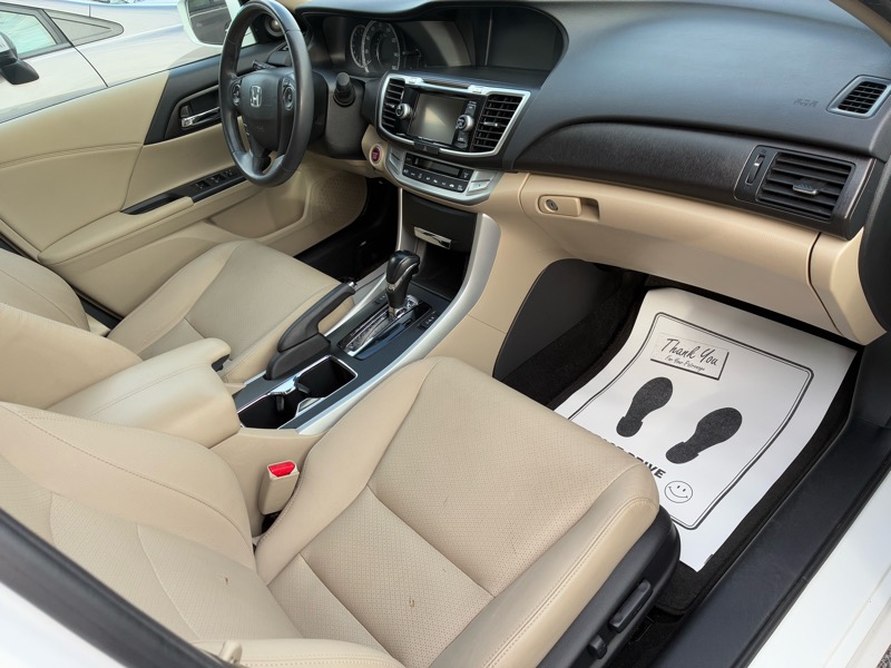 Honda Accord EX-L Sedan AT with Navigation 2014 Honda Accord EX-L Sedan AT with Navigation 2014