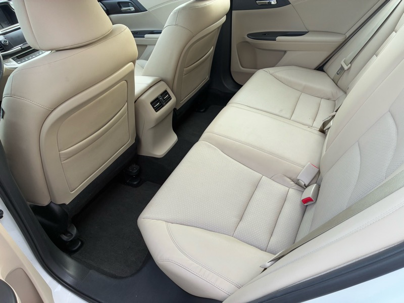 Honda Accord EX-L Sedan AT with Navigation 2014 Honda Accord EX-L Sedan AT with Navigation 2014