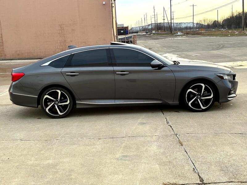 Honda Accord Touring Sedan AT 2018