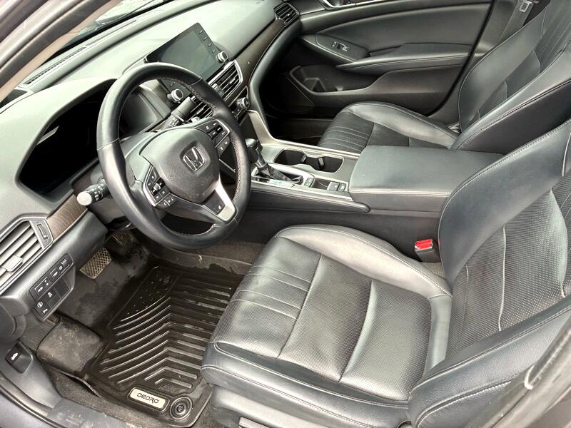 Honda Accord Touring Sedan AT 2018