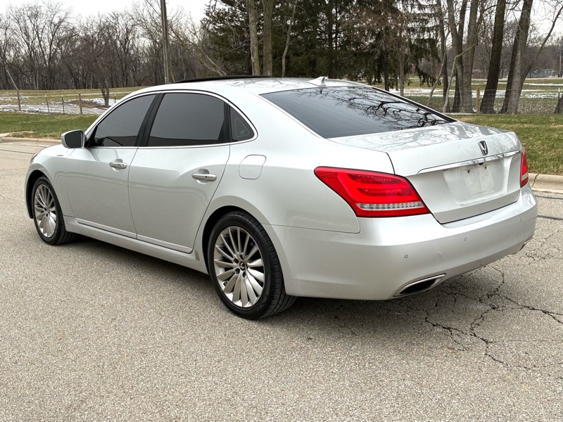 Hyundai Equus Signature 4D Sedan 2014