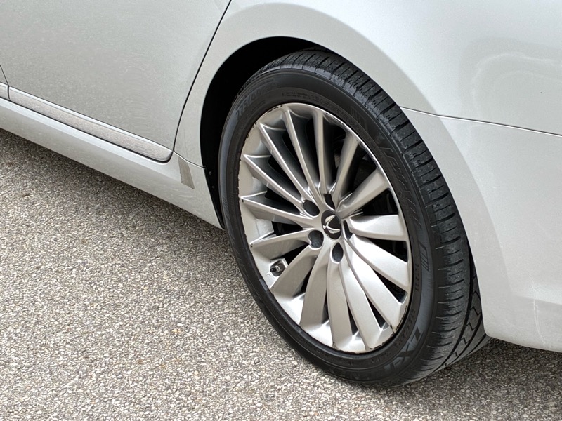 Hyundai Equus Signature 4D Sedan 2014