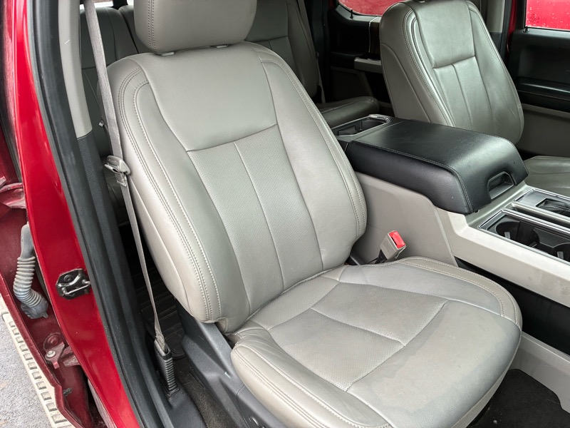 Ford F150 Lariat 2019