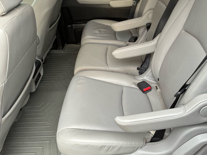 Honda Odyssey 5dr EX-L AT with RES & NAVI 2018