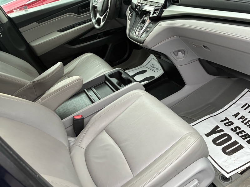 Honda Odyssey 5dr EX-L AT with RES & NAVI 2018