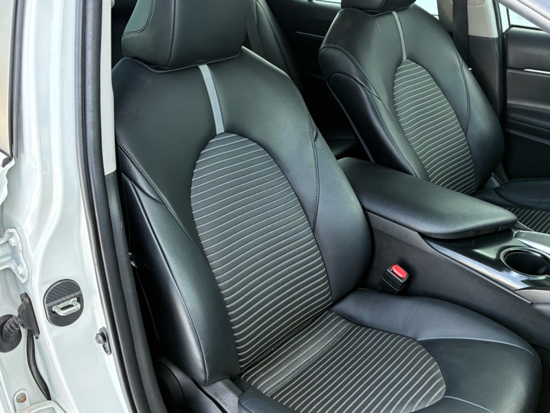 Toyota Camry 4dr Sdn SE Auto (Natl) 2020