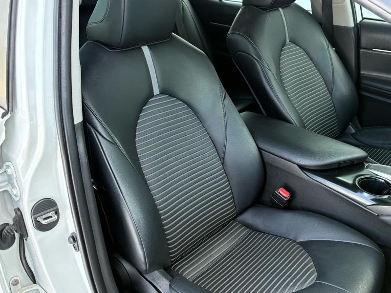 Toyota Camry 4dr Sdn SE Auto (Natl) 2020