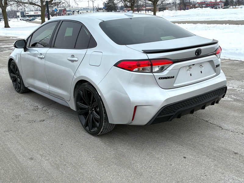 Toyota Corolla 4dr Sdn LE Auto 2022