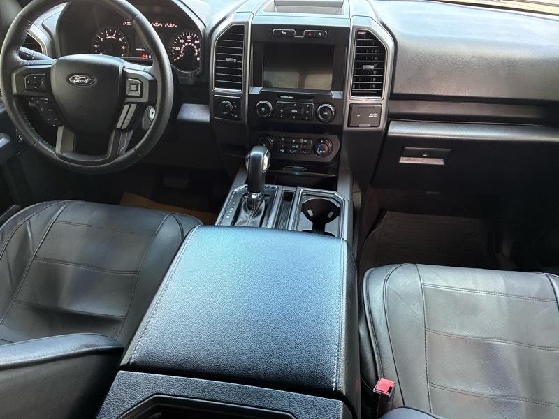 Ford F-150 XLT 4WD 2019