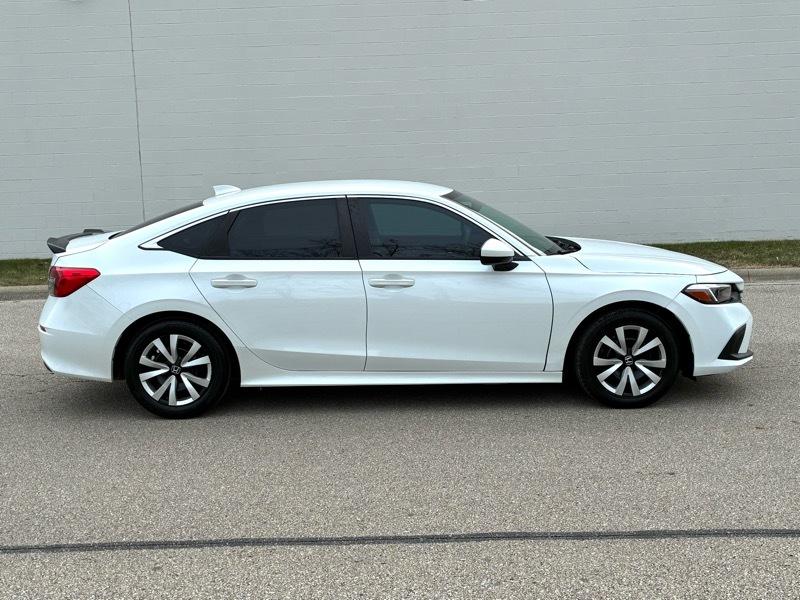 Honda Civic LX sedan 2022