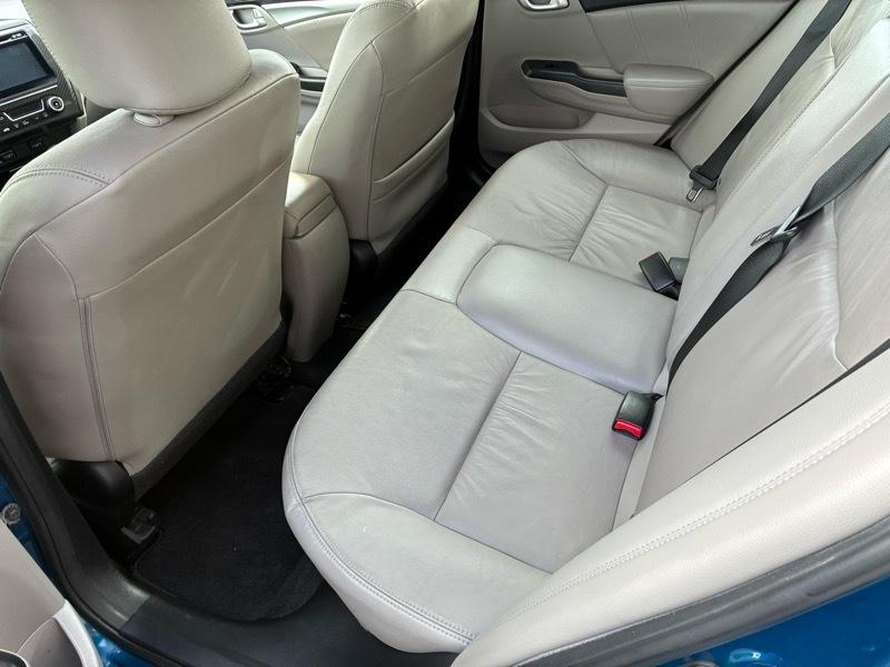 Honda Civic EX-L w/ Navigation 2015