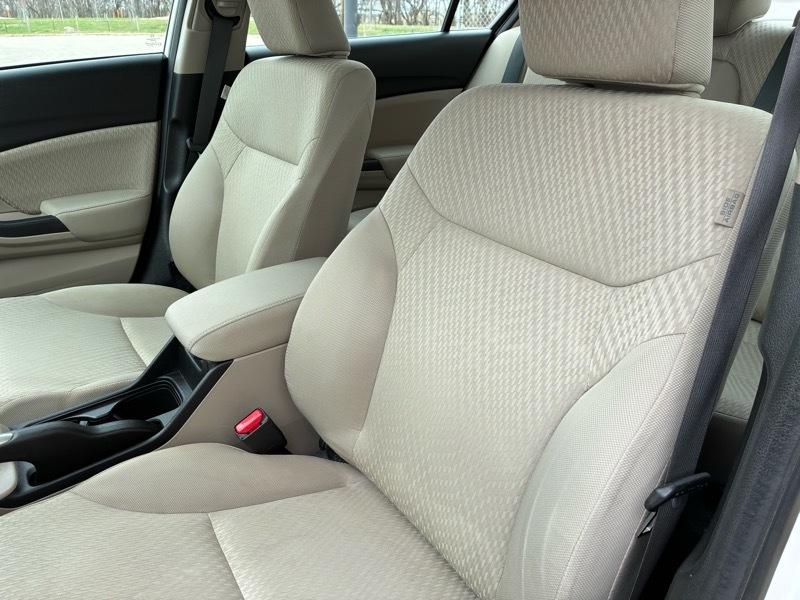 Honda Civic 4dr Sdn LX Auto 2014