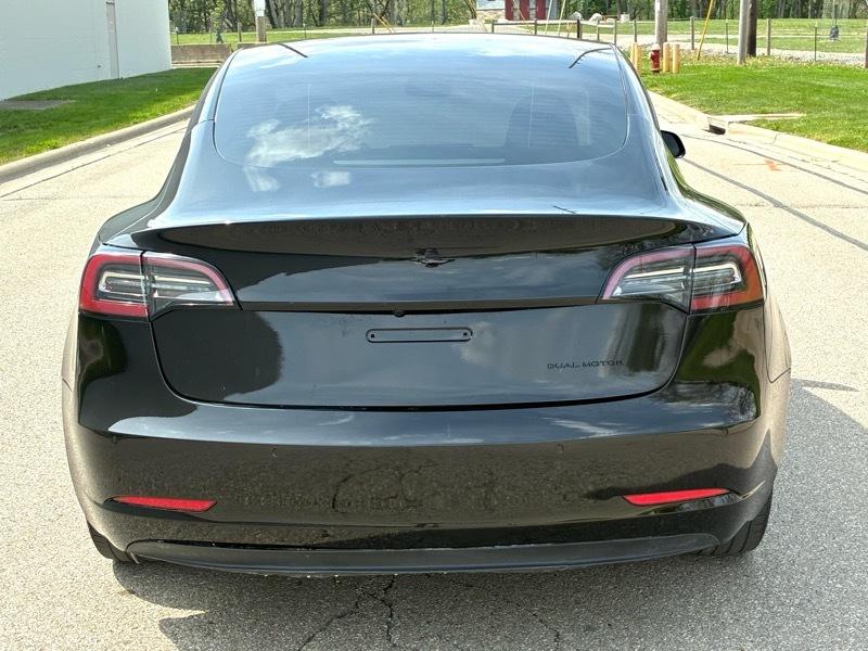 Tesla Model 3 Long Range Battery AWD 2022