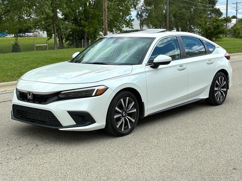 Honda Civic EX-L 4D Hatchback at 2024