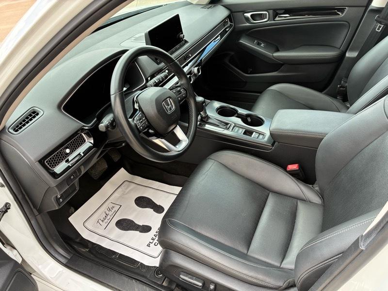 Honda Civic EX-L 4D Hatchback at 2024