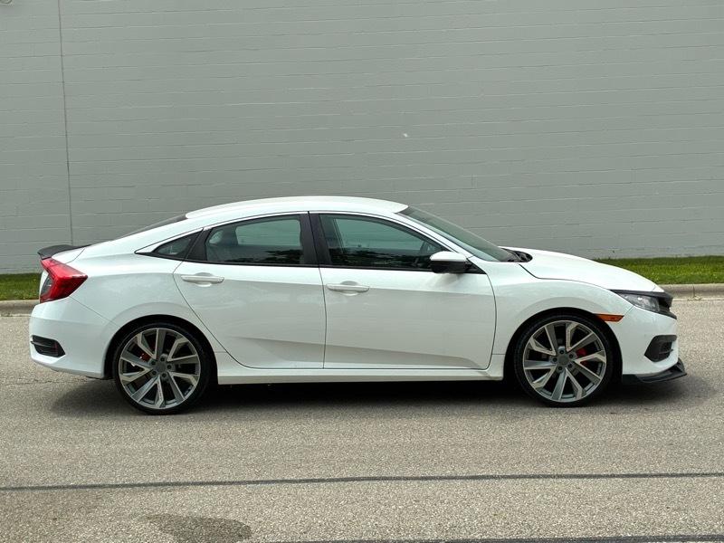 Honda Civic 4dr Sdn LX Auto 2017