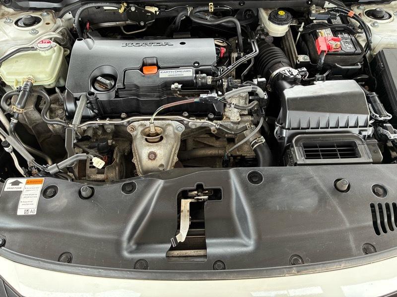 Honda Civic 4dr Sdn LX Auto 2017